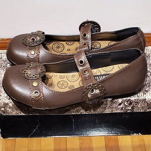 Matte vegan brown steampunk flats